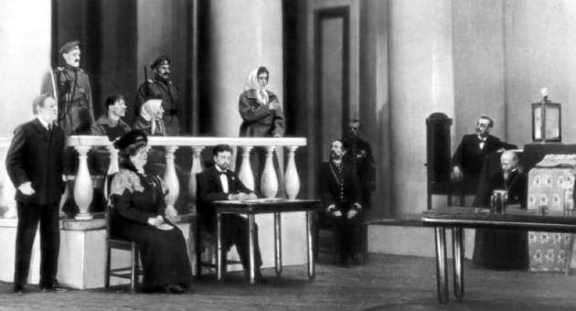 В.И. Немирович-Данченко. Сцена из спектакля Воскресение.